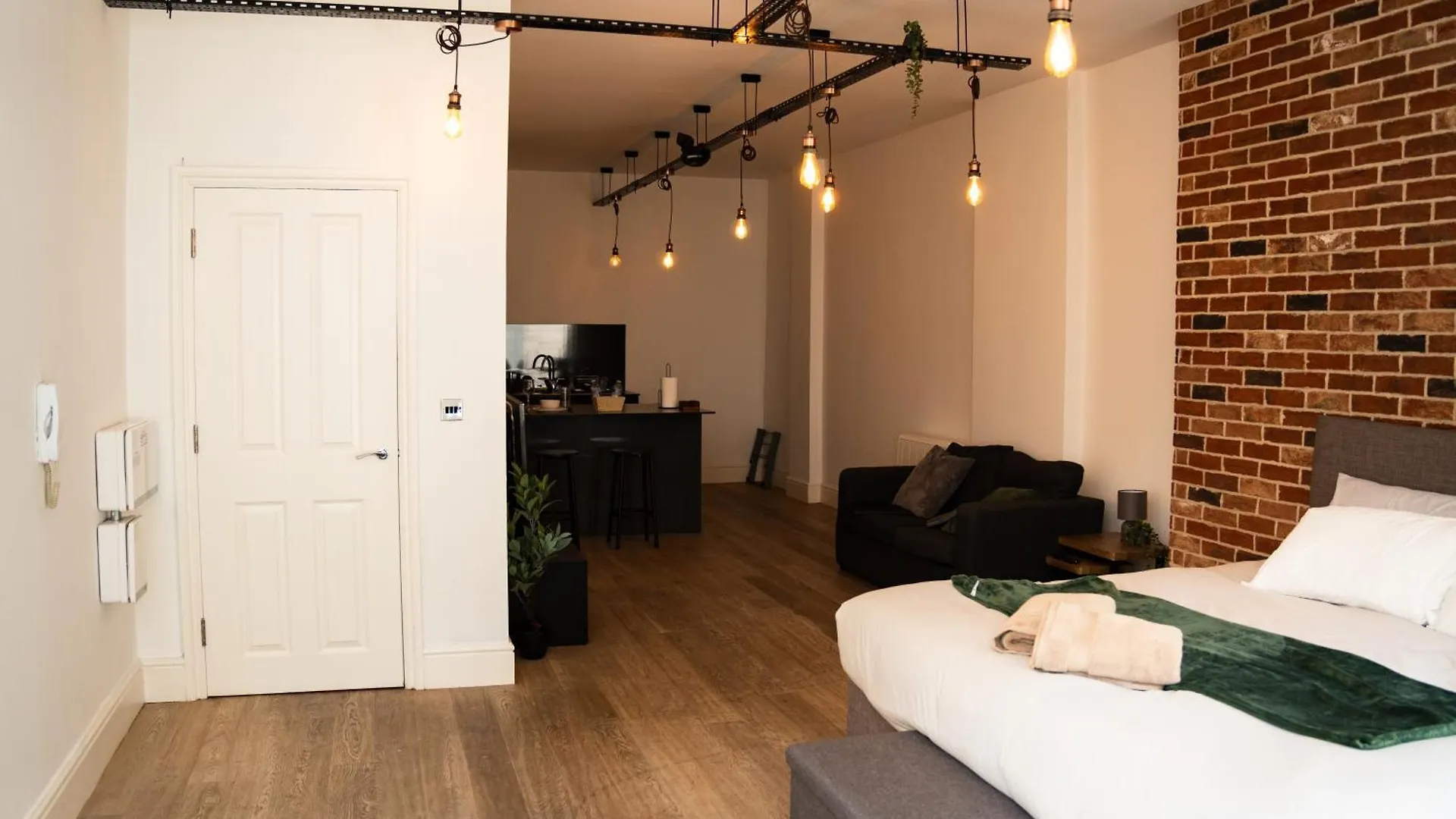 Brighton Studio By The Beach & High Road