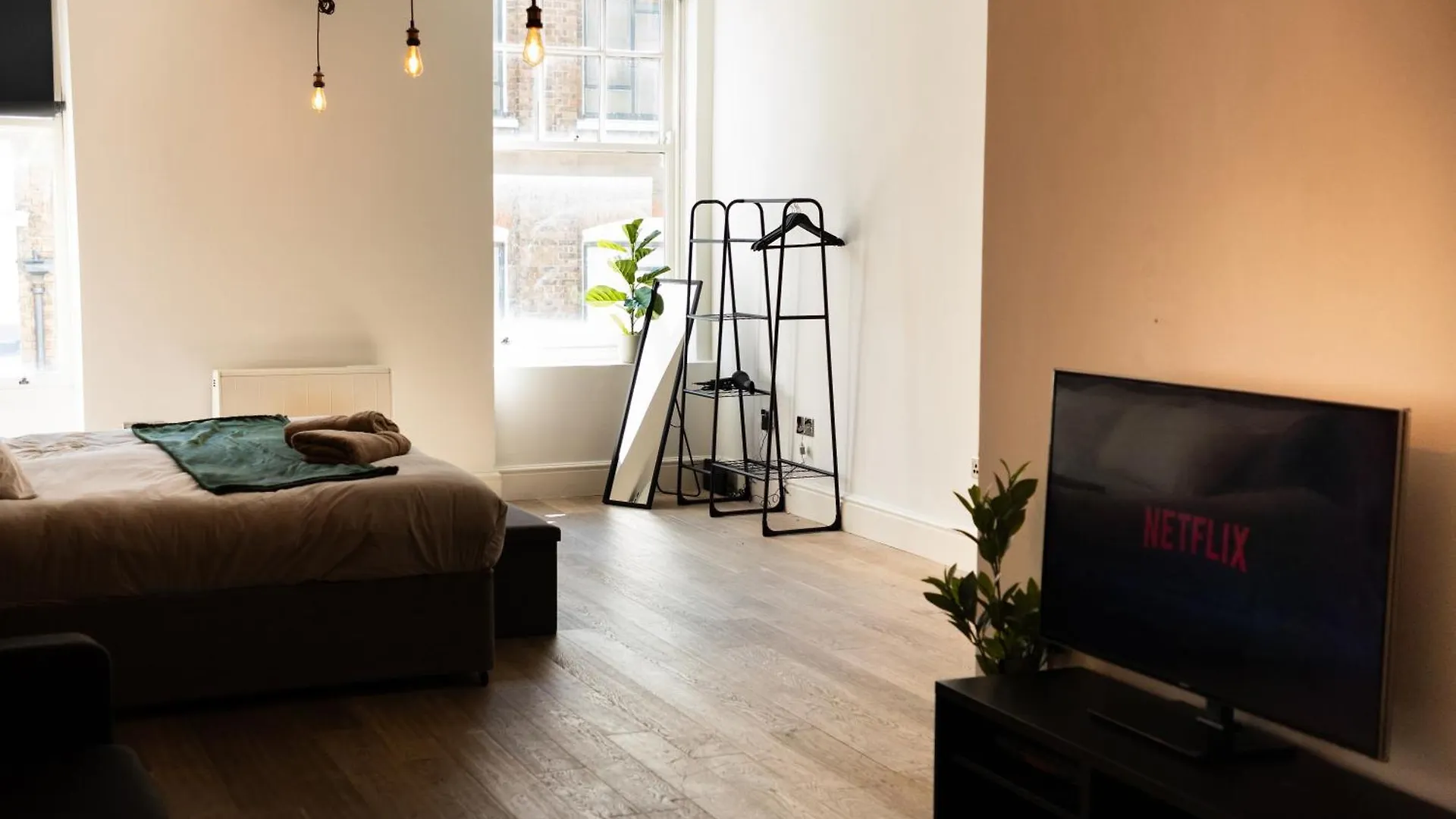 Brighton Studio By The Beach & High Road